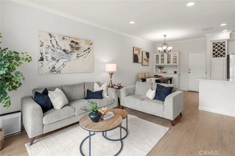 8362 E Truckee