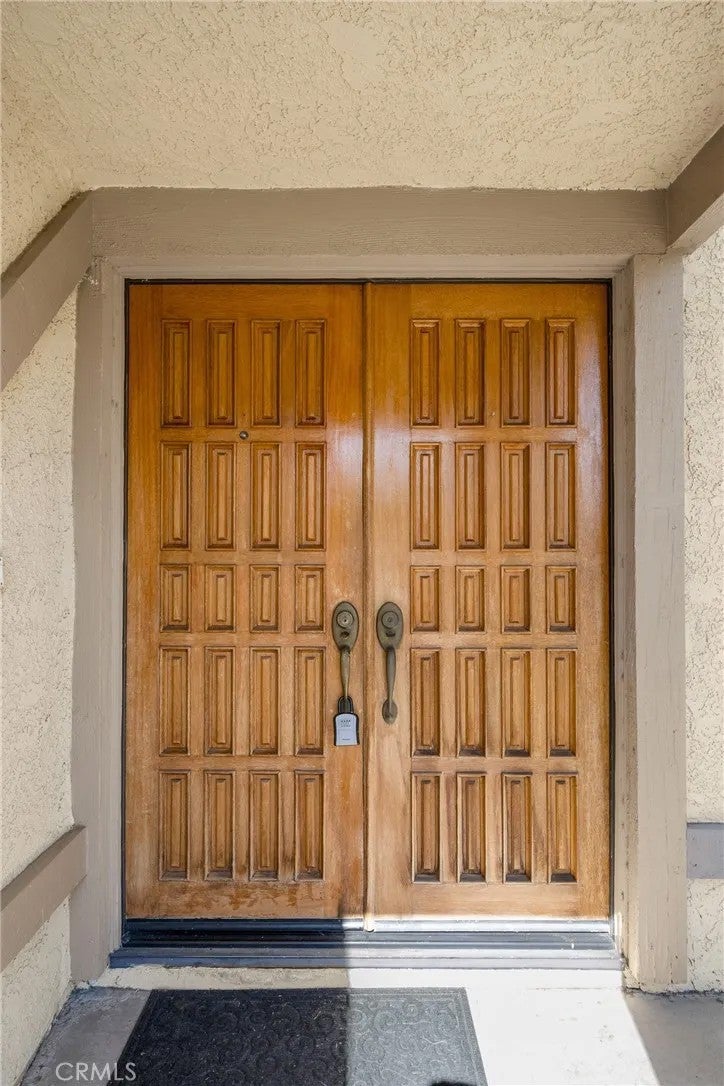 1537 Grandview