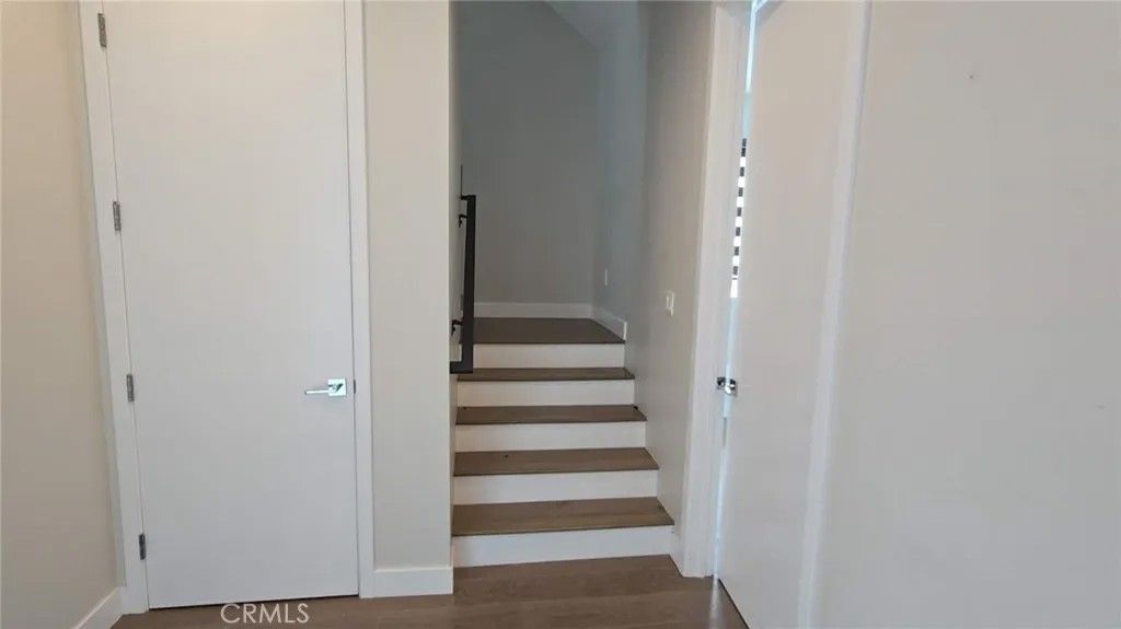 Photo of 319 S Serrano Ave #1/2, Los Angeles, CA 90020 (MLS # AR26055103)