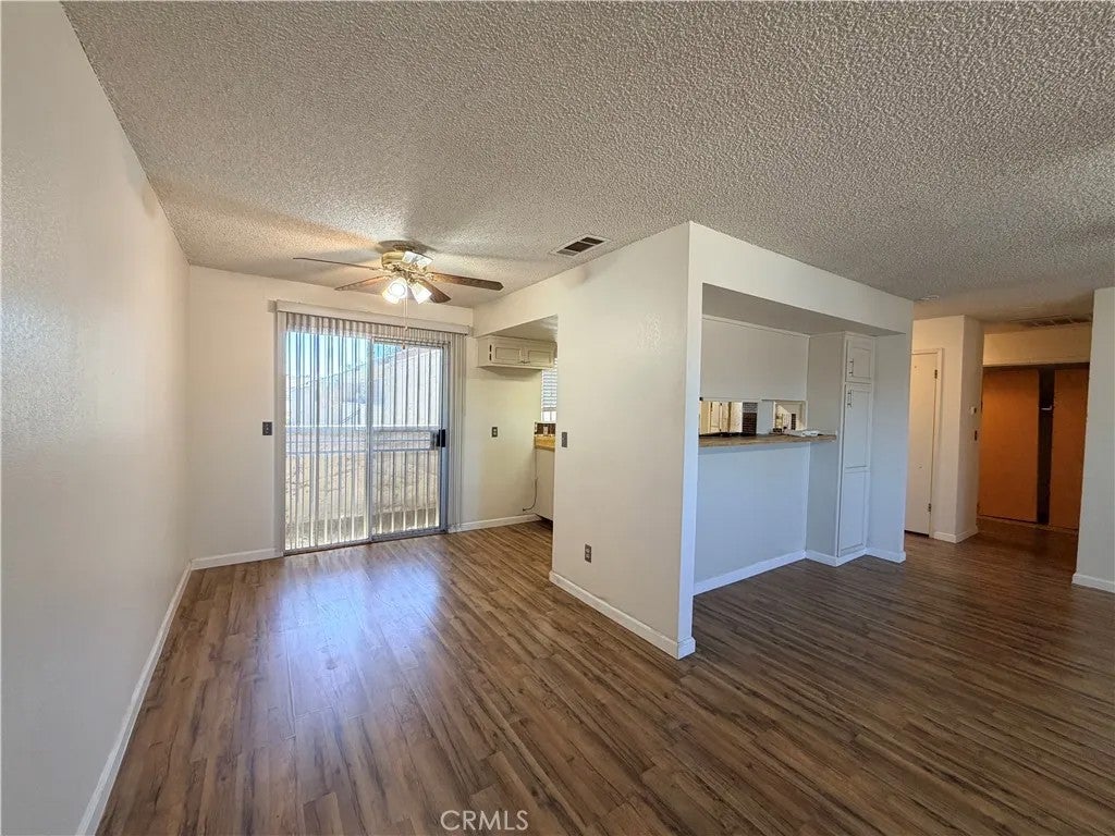 1250 E Shaw 218