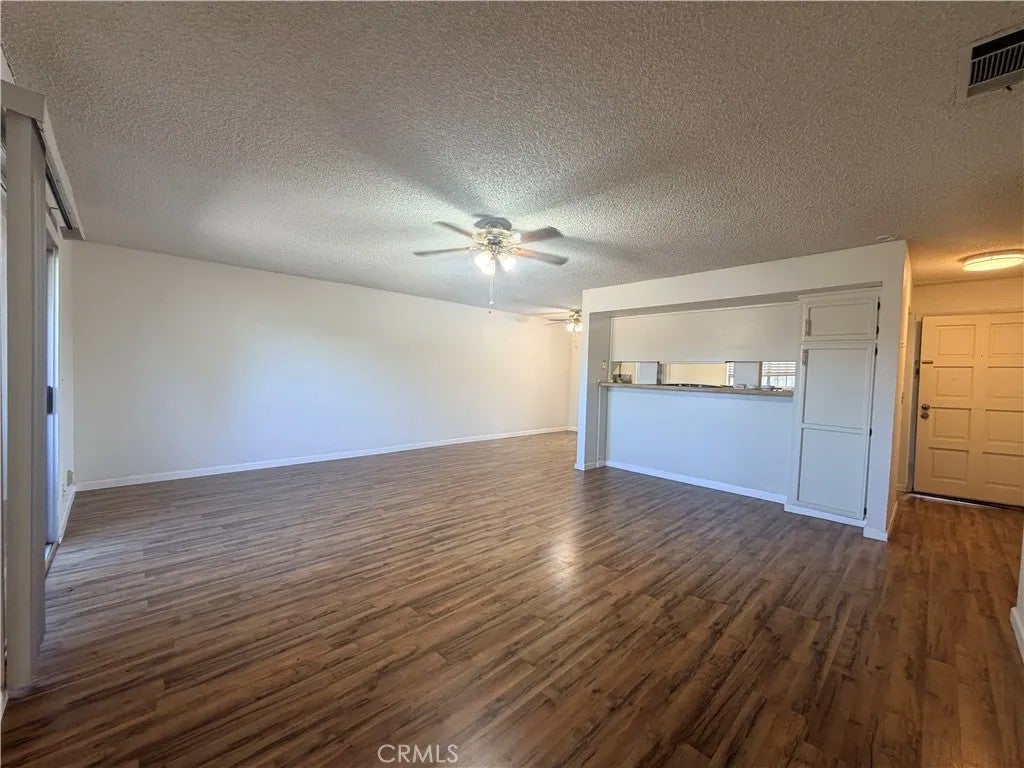 1250 E Shaw 218