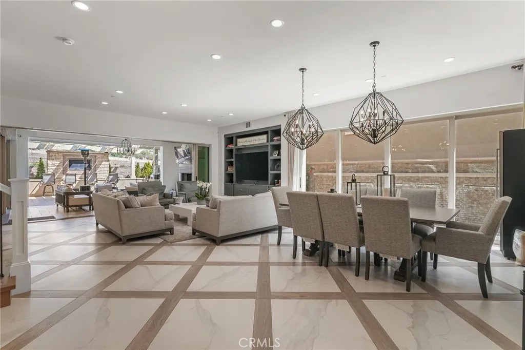 1552 Sunset View Dr