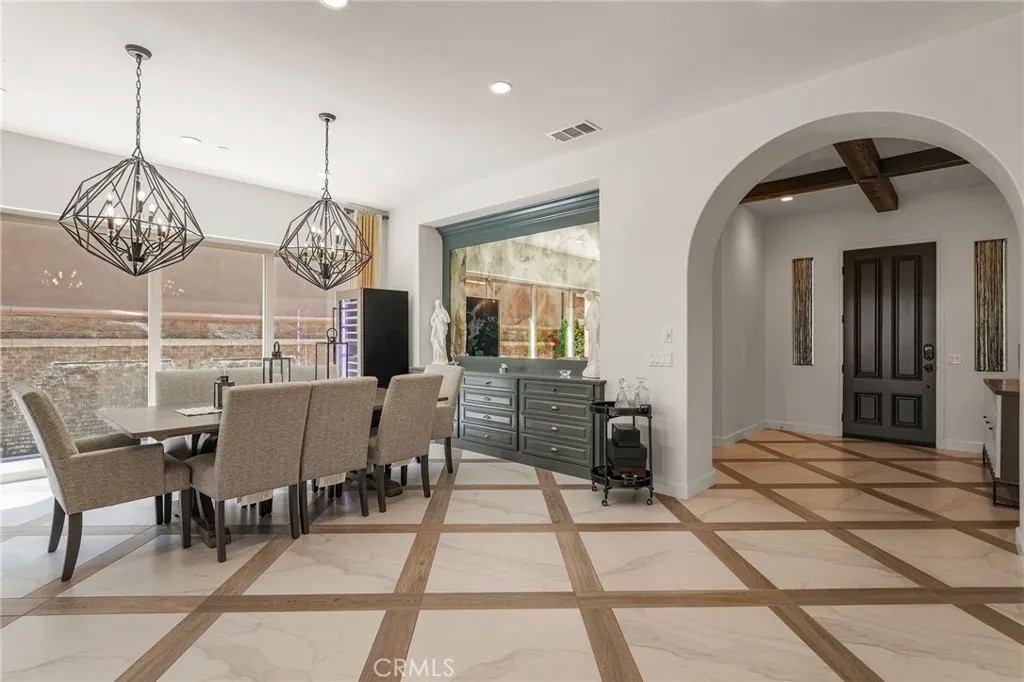 1552 Sunset View Dr