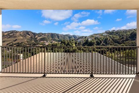 Tiny photo for 1079 Spring Oak Way, Chino Hills, CA 91709 (MLS # TR25245562)