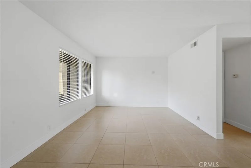 8164 Laguna Court