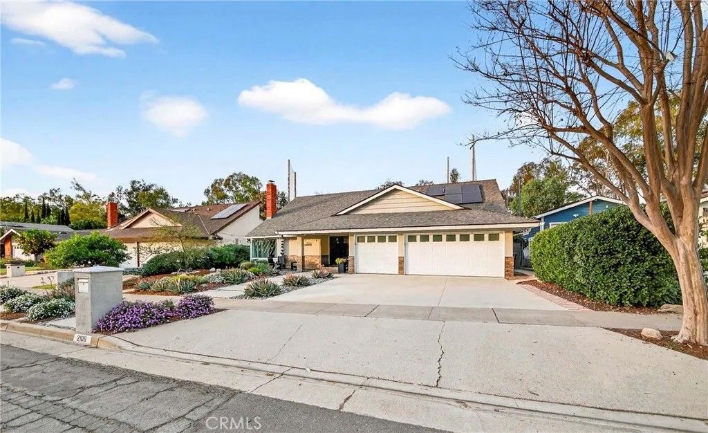 Photo of 2109 Smokewood Ave, Fullerton, CA 92831 (MLS # TR26012663)