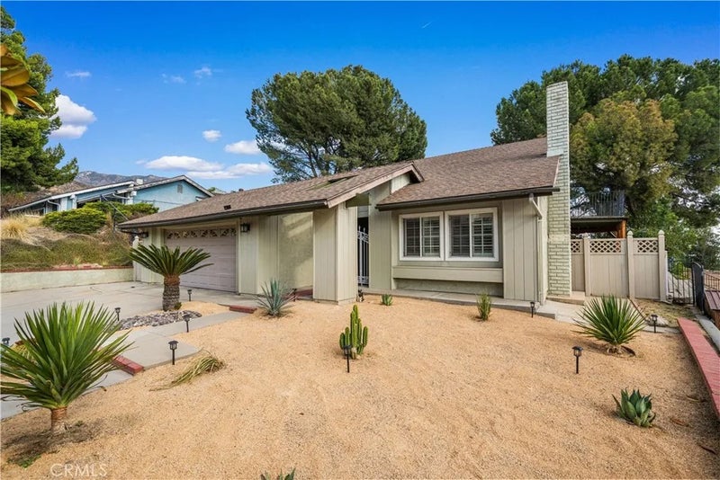 2923 Michelle Lane