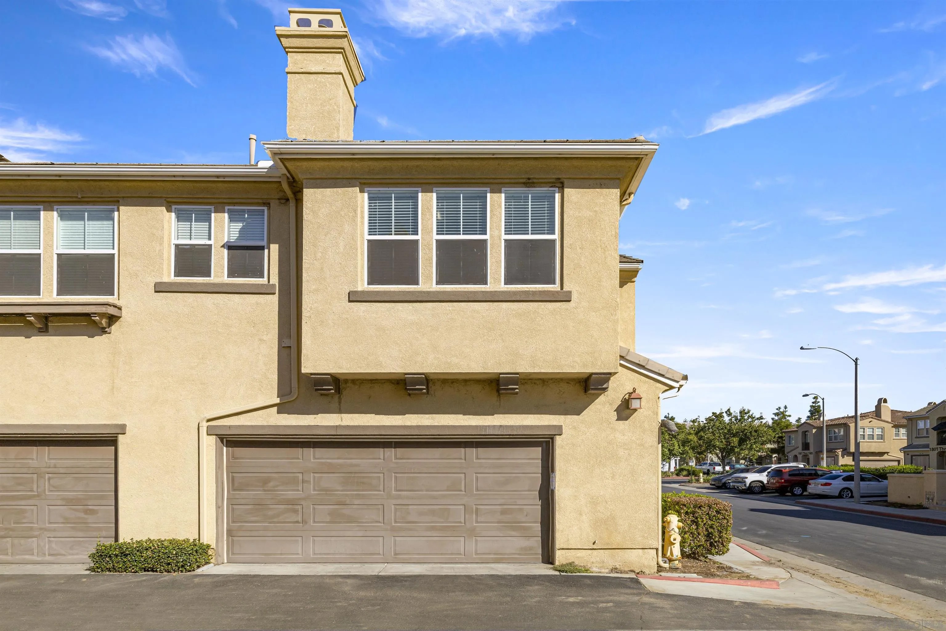 1800 E Lakeshore 1212