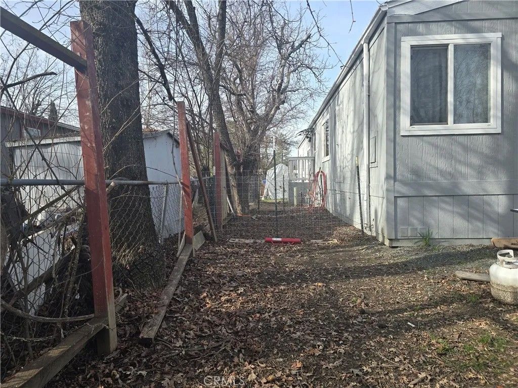 Photo of 375 E Hwy 20 #18, Upper Lake, CA 95485 (MLS # LC26022943)