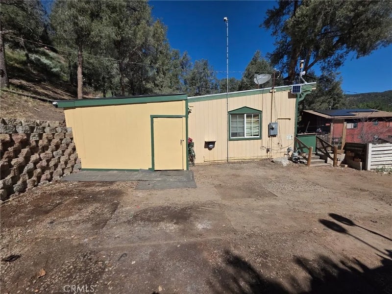 407 Lakeview