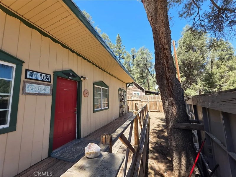 407 Lakeview