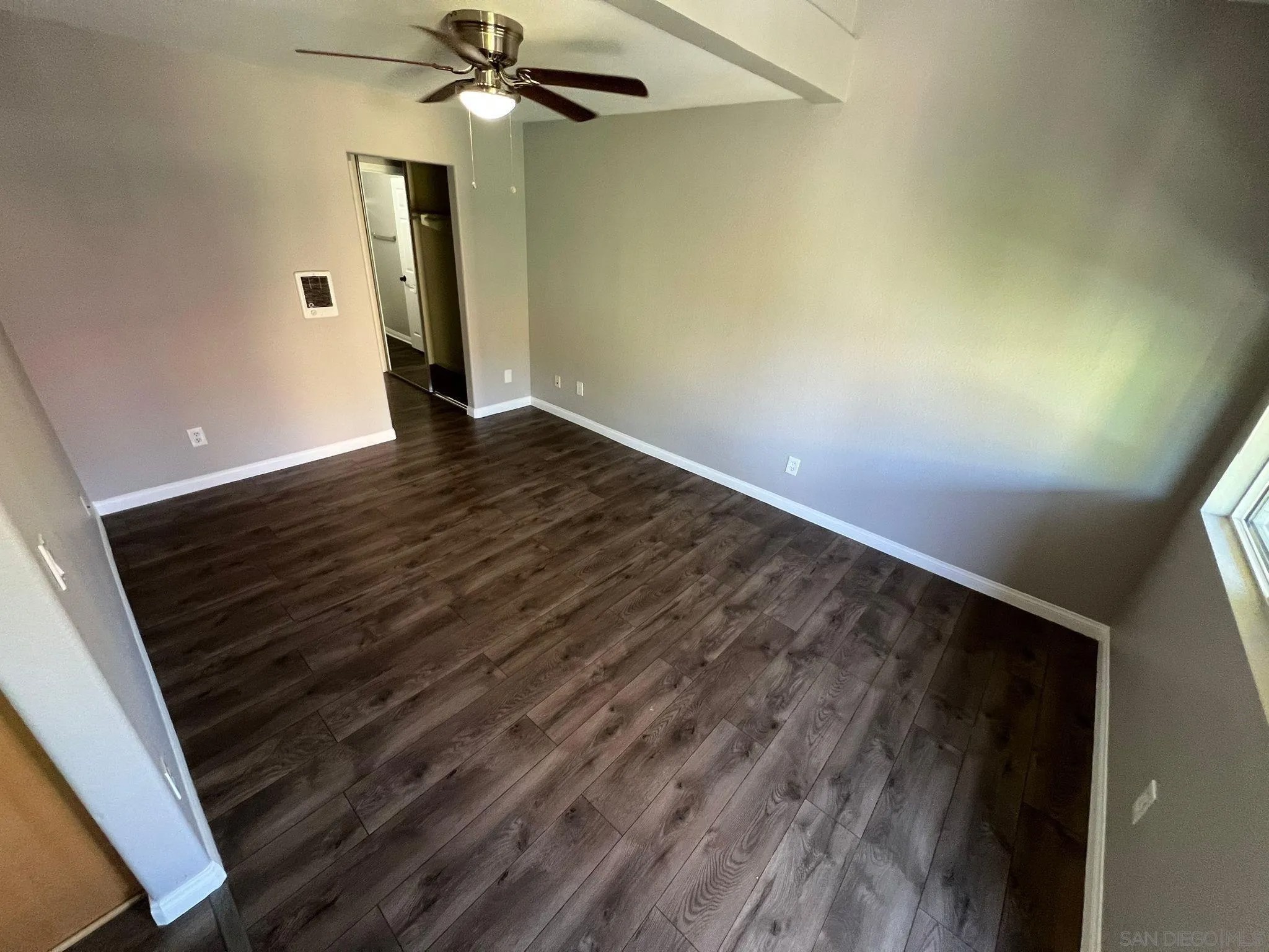 2360 Paseo De Laura 16