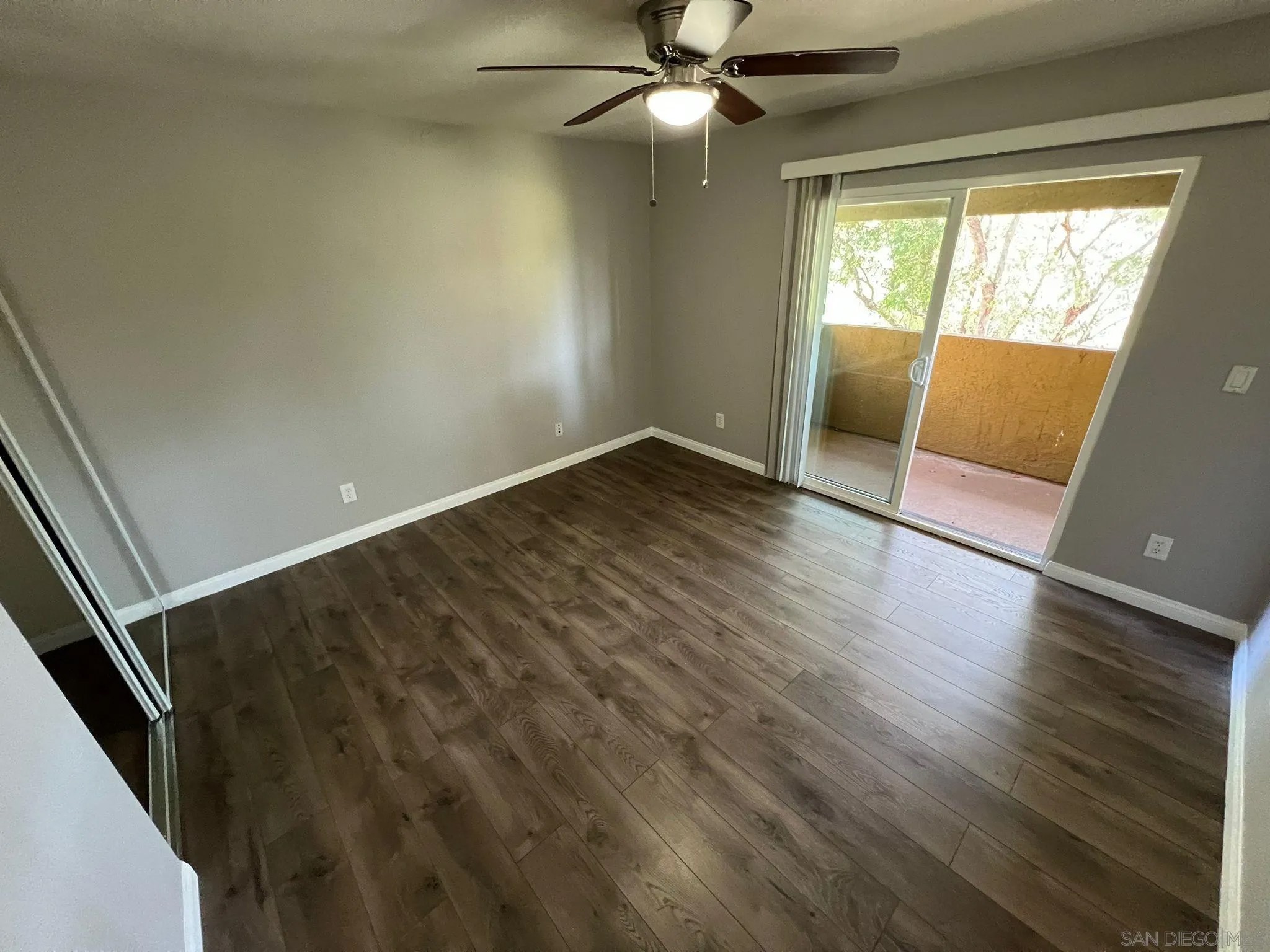 2360 Paseo De Laura 16