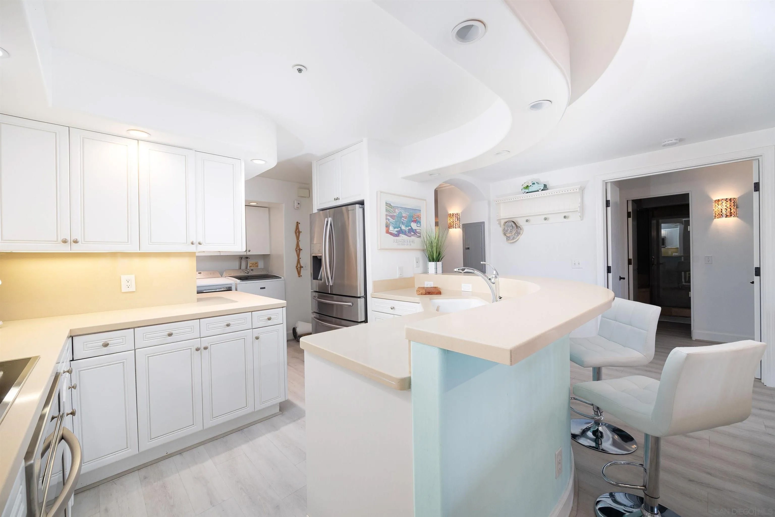 8263 Camino Del Oro 372