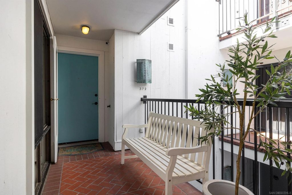 Photo of 8263 Camino Del Oro #372, La Jolla, CA 92037 (MLS # 260005467)