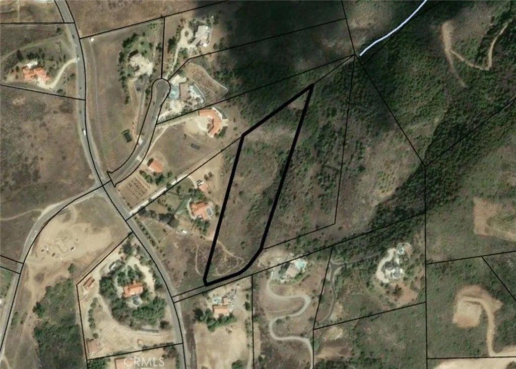 Photo of 28 Golden Arrow, Murrieta, CA 92562 (MLS # OC26066568)