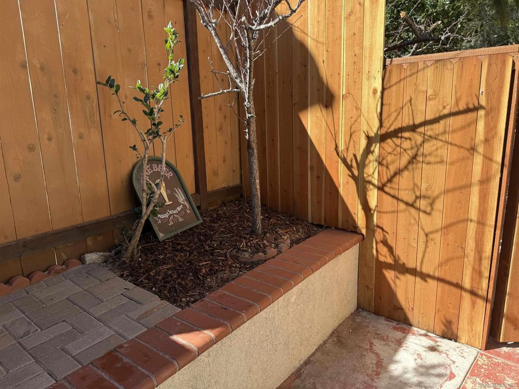 Photo of 4864 Riding Ridge, San Diego, CA 92130 (MLS # 260004366)