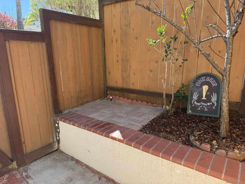 Photo of 4864 Riding Ridge, San Diego, CA 92130 (MLS # 260004366)