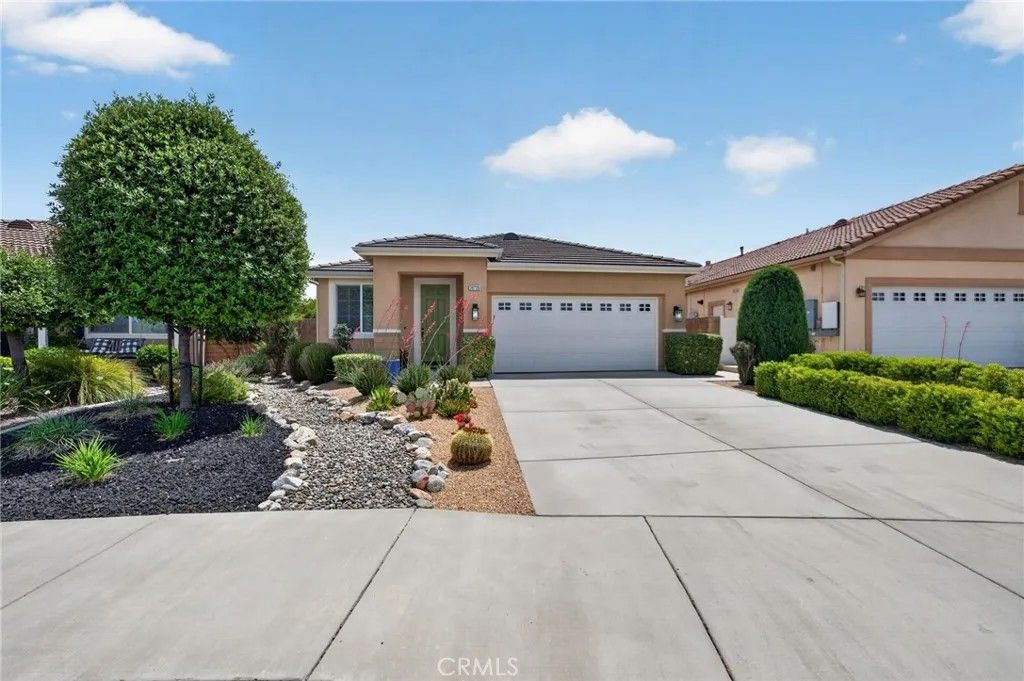 Photo of 26739 Opalescent Drive, Menifee, CA 92584 (MLS # SW26089727)