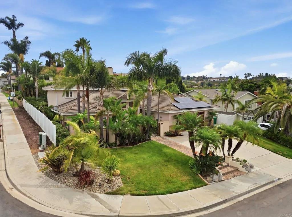 Photo of 6532 Corintia St, Carlsbad, CA 92009 (MLS # NDP2607431)