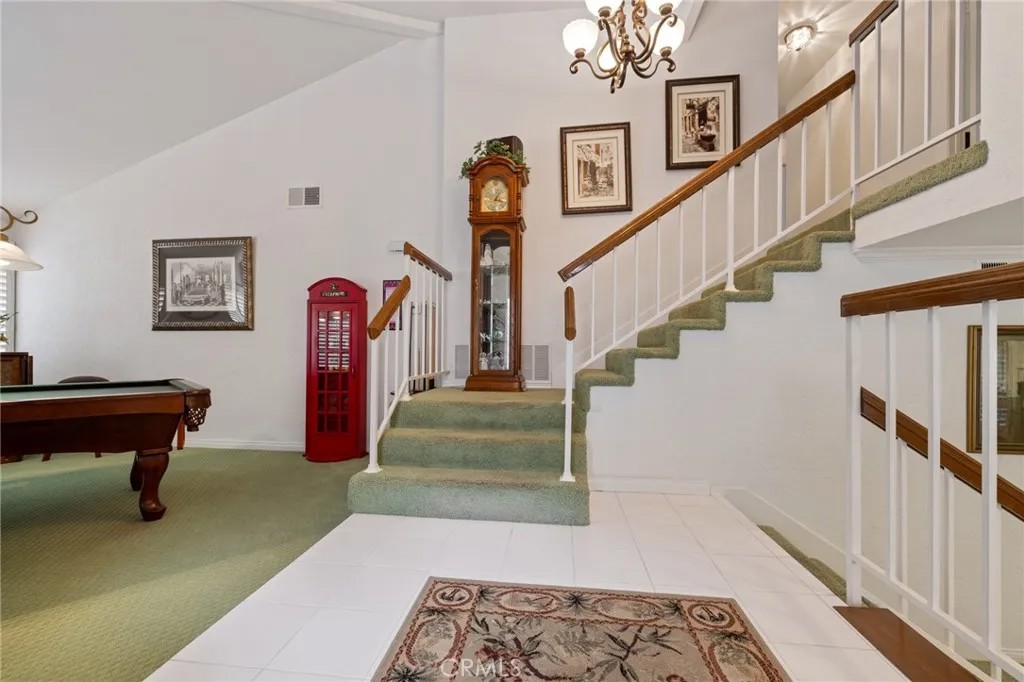 1081 Oak Canyon Way