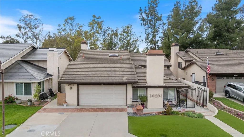 1081 Oak Canyon Way