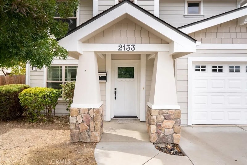 2133 Oak