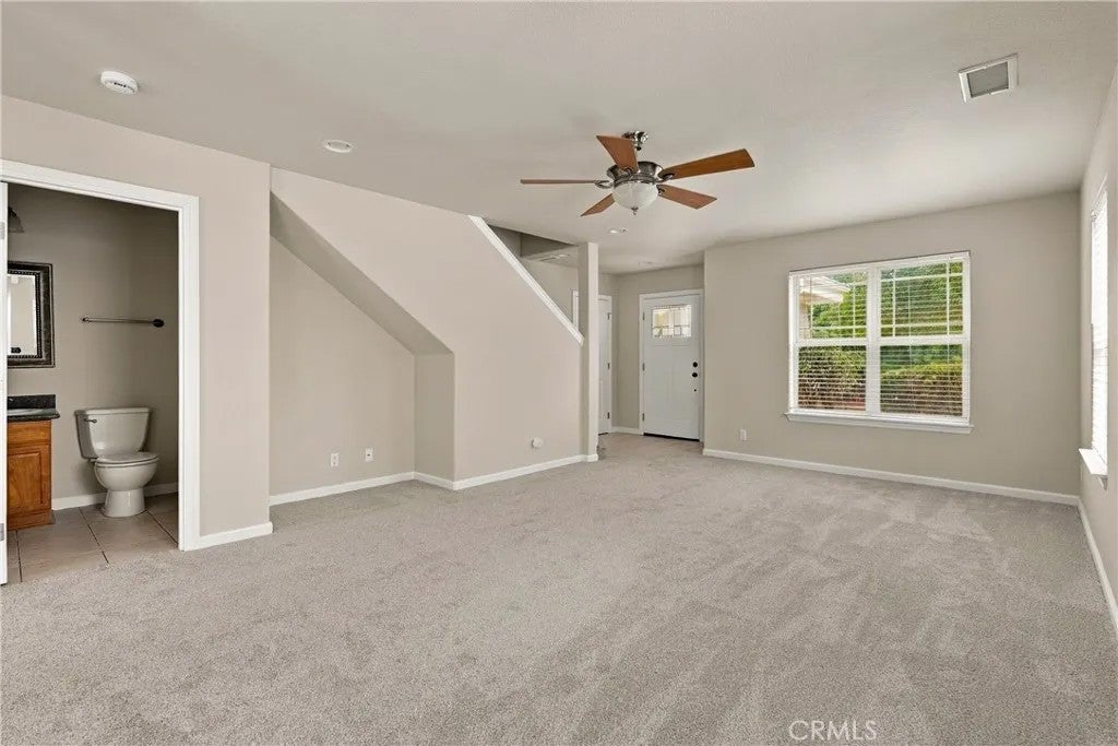2133 Oak