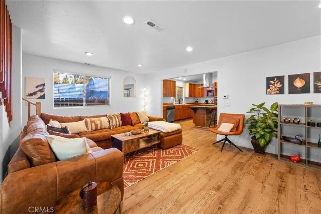 Photo of 39965 Hillcrest, Big Bear Lake, CA 92315 (MLS # IG26061871)