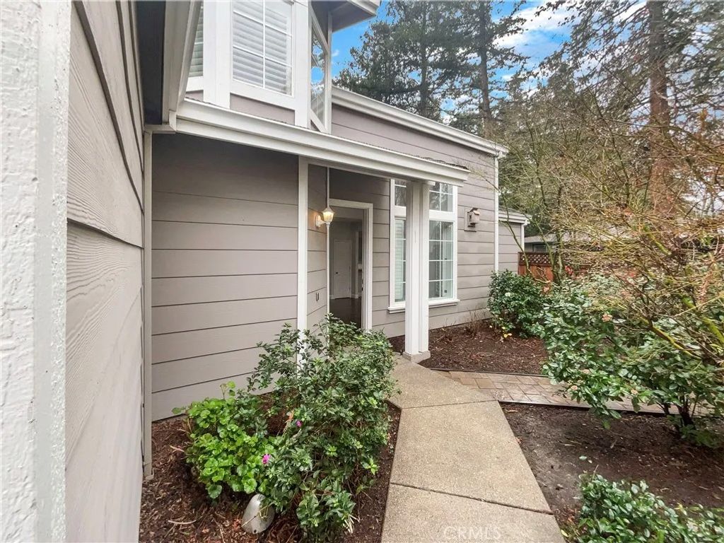 Photo of 51 Village Square, Pleasant Hill, CA 94523 (MLS # OC25274828)