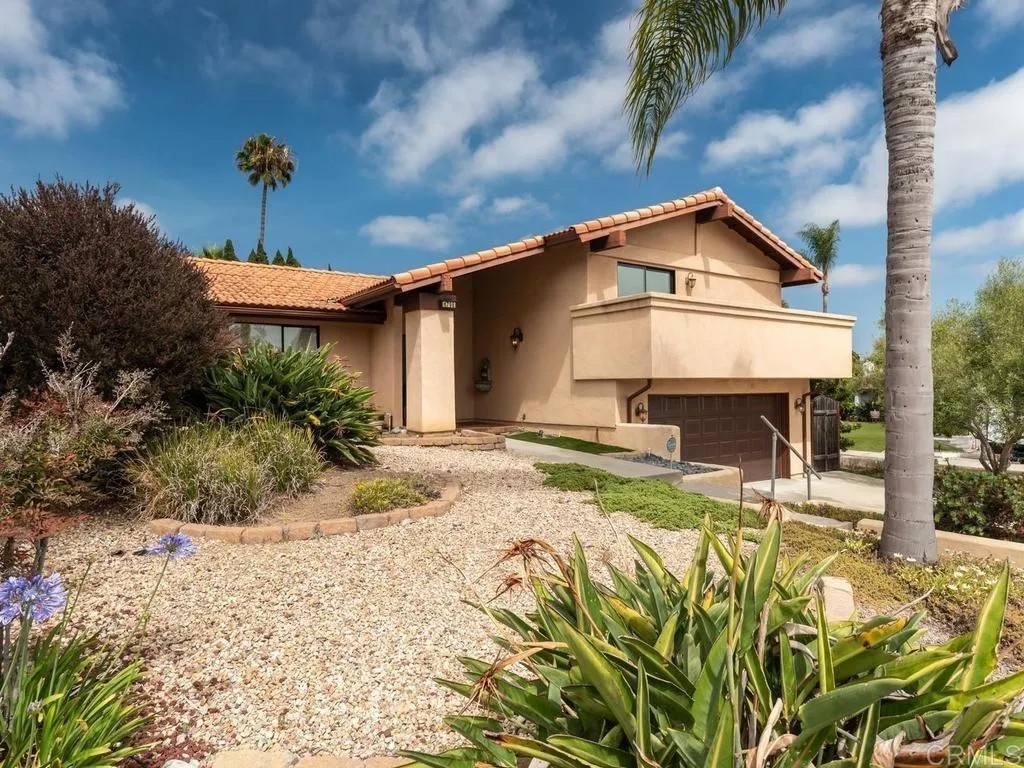 4798 Hillside Drive