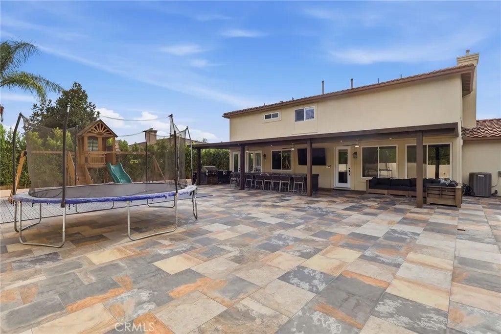 124 Grand Oaks