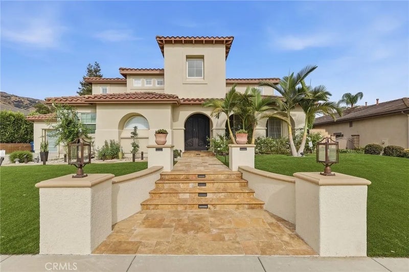 124 Grand Oaks