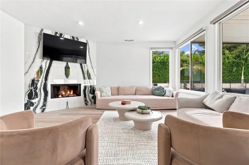 124 Grand Oaks