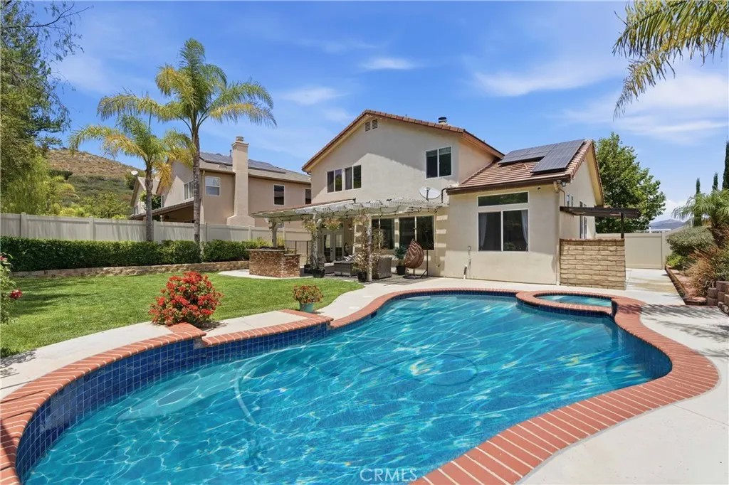18304 Avocet Court