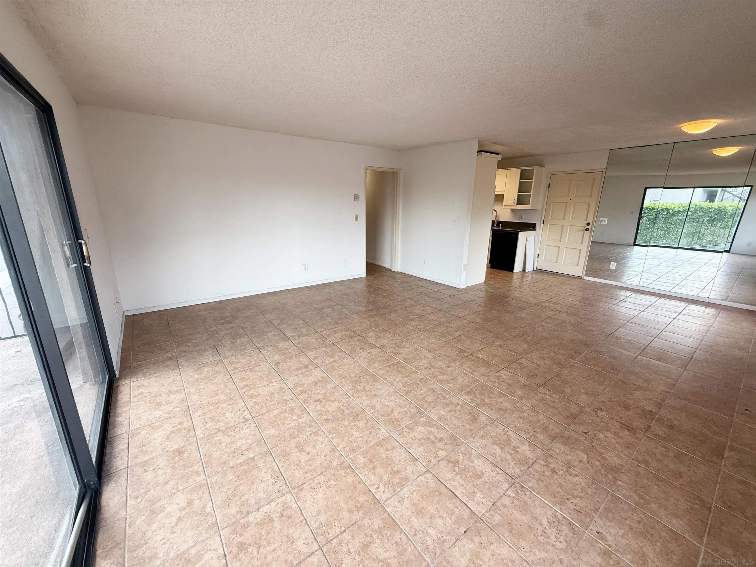 1278 Pacific Beach Dr 3