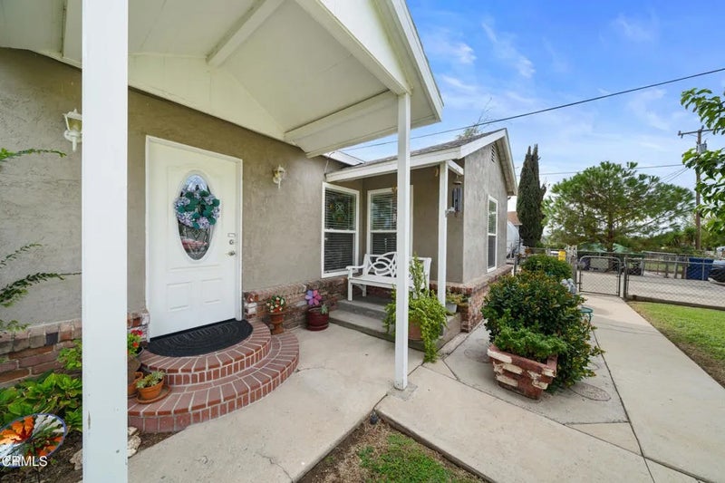 2304 San Marino Drive
