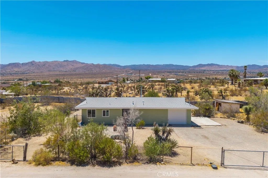 59125 Douglas Lane