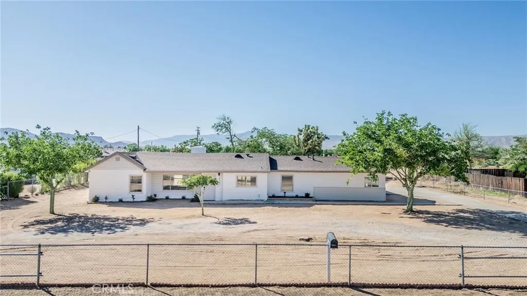 14387 Jicarilla Road