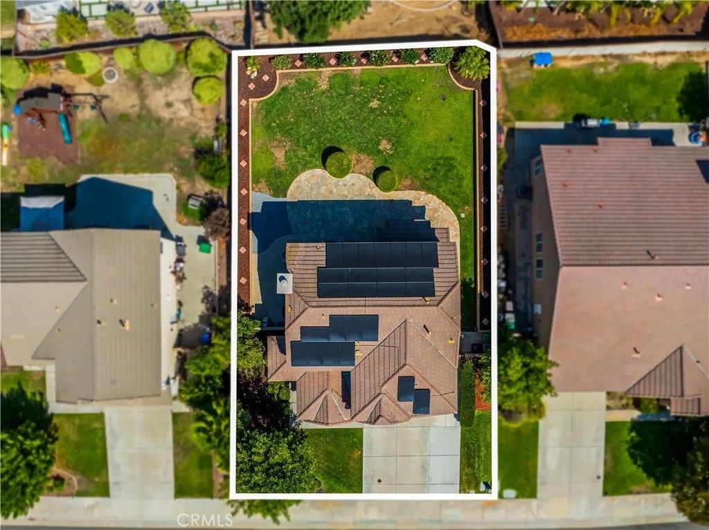 Photo of 30808 Evian Drive, Murrieta, CA 92563 (MLS # SW25218368)