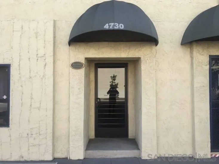 4730 Palm Avenue