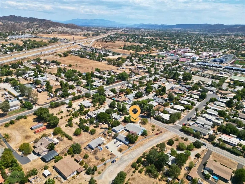 21658 Waite