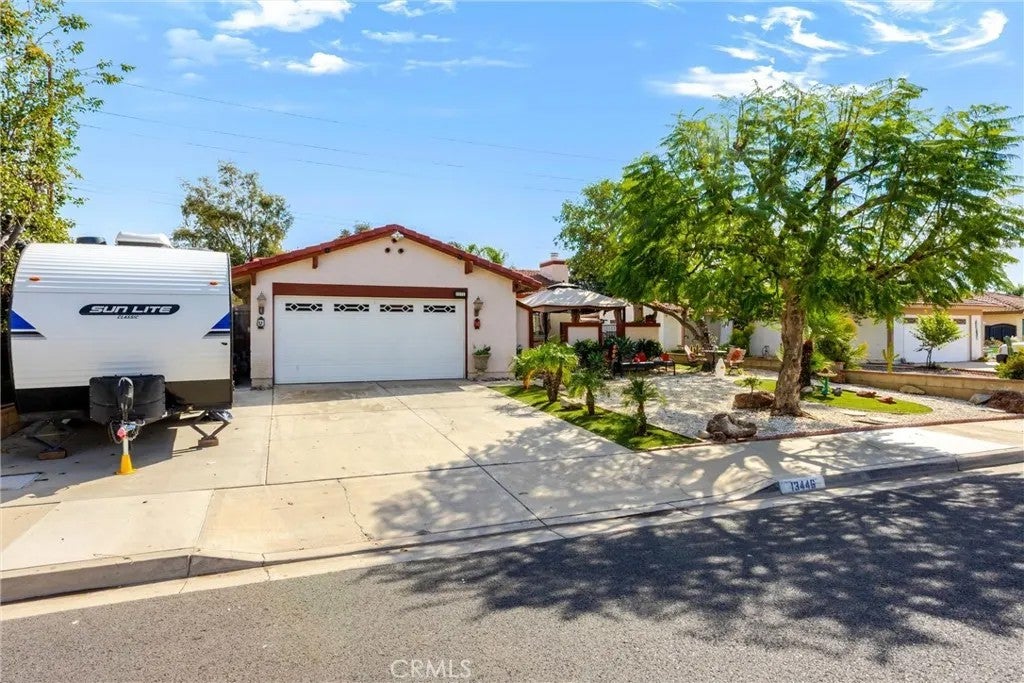 13446 Oak Dell