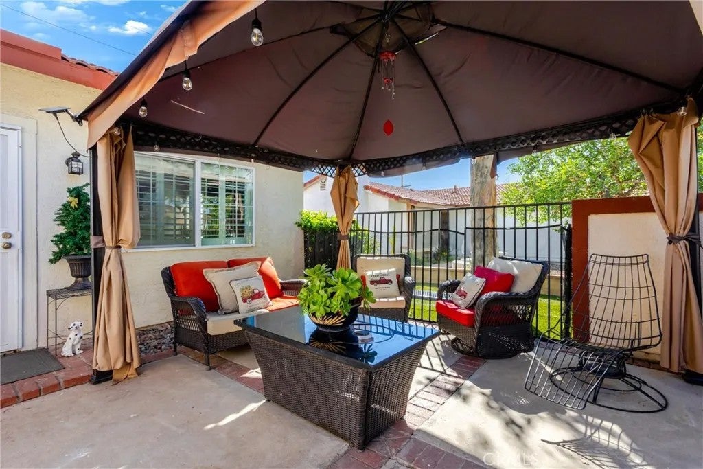 13446 Oak Dell
