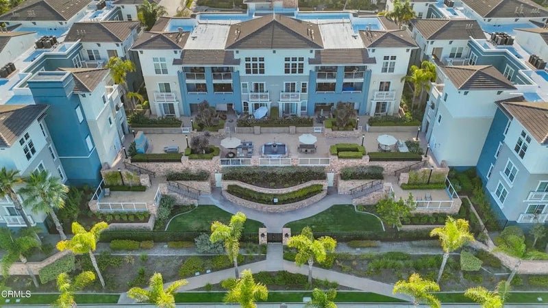 1560 Seabridge Lane