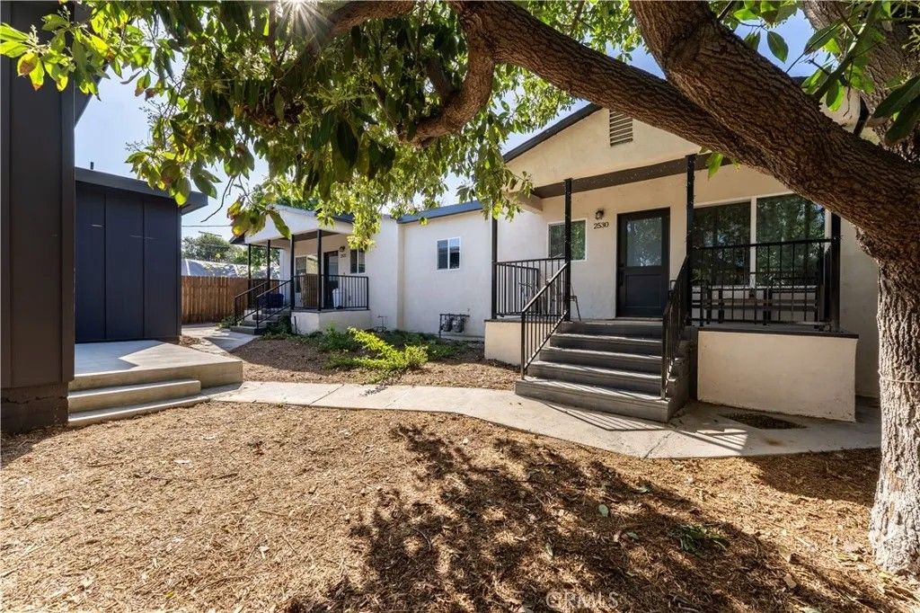 Photo of 2530 Ganahl, Los Angeles, CA 90033 (MLS # SR26086490)