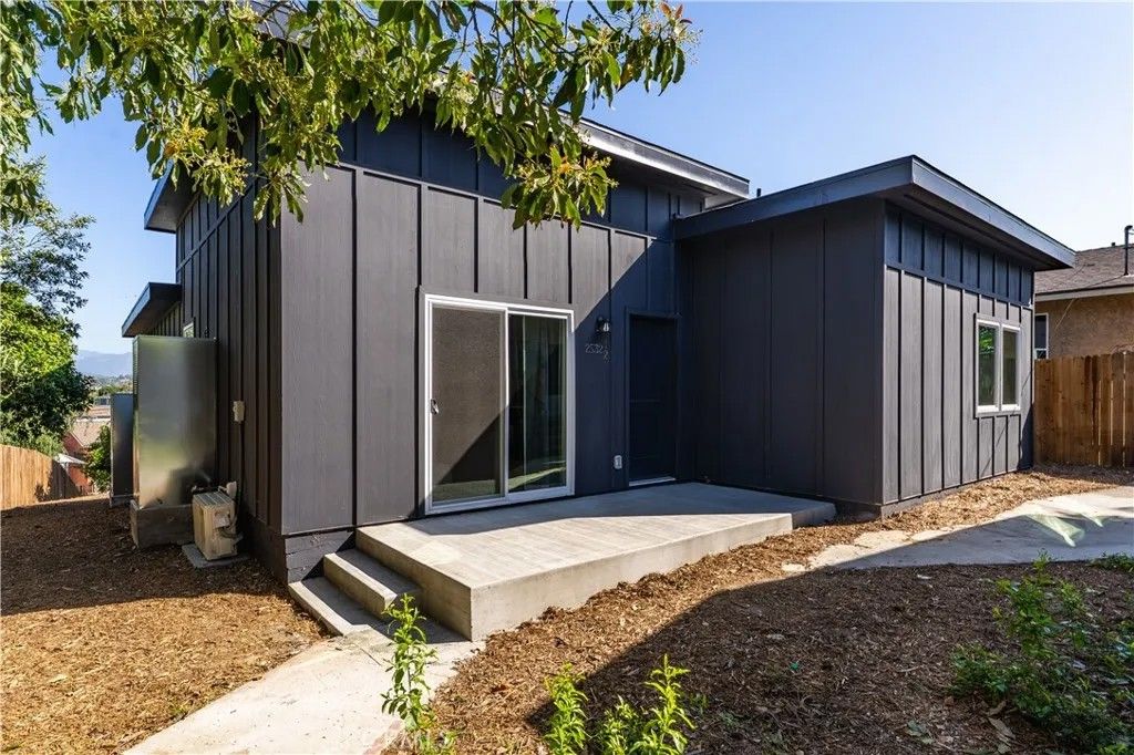 Photo of 2530 Ganahl, Los Angeles, CA 90033 (MLS # SR26086490)