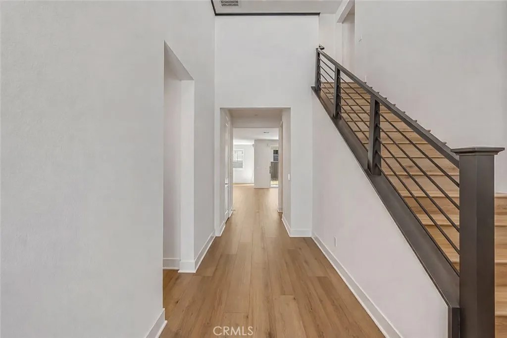 1626 Corte Medialuna