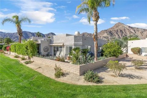 Photo of 48558 Via Amistad, La Quinta, CA 92253 (MLS # IG26009023)