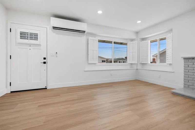 2726 Landscape Drive